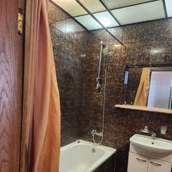 Сдается 2-х комнатная квартира, 54 м²