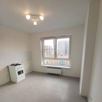 Продается 1-комнатная квартира, 42 м²