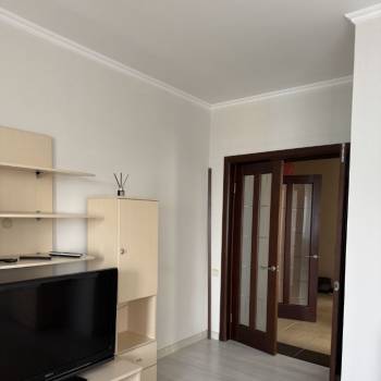 Сдается Многокомнатная квартира, 70 м²