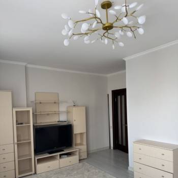 Сдается Многокомнатная квартира, 70 м²