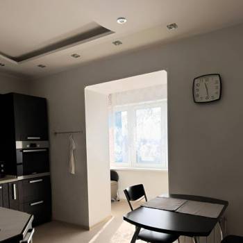 Сдается Многокомнатная квартира, 70 м²