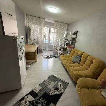 Продается 3-х комнатная квартира, 59,6 м²