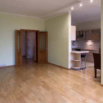 Продается Многокомнатная квартира, 117 м²