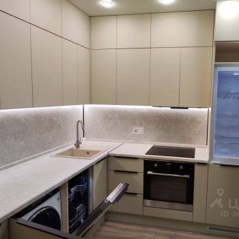Сдается 1-комнатная квартира, 37 м²