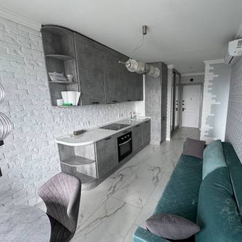 Продается 1-комнатная квартира, 37 м²