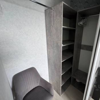 Продается 1-комнатная квартира, 37 м²