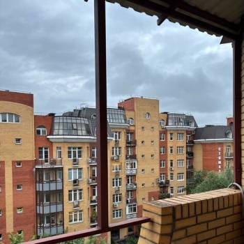 Продается 1-комнатная квартира, 46,9 м²