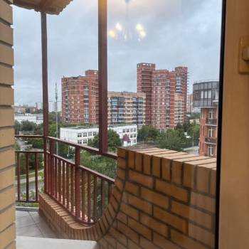 Продается 1-комнатная квартира, 46,9 м²