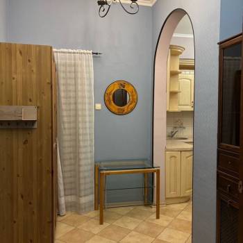 Продается 1-комнатная квартира, 46,9 м²