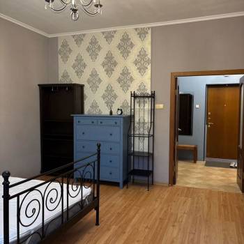 Продается 1-комнатная квартира, 46,9 м²