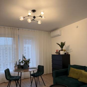Продается 1-комнатная квартира, 41,3 м²