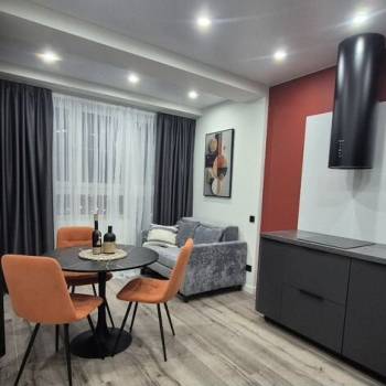 Продается 2-х комнатная квартира, 42 м²