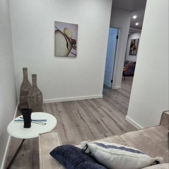 Продается 2-х комнатная квартира, 42 м²