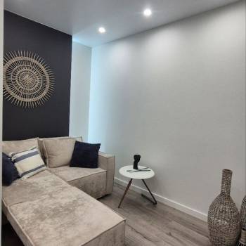 Продается 2-х комнатная квартира, 42 м²