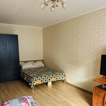 Продается 1-комнатная квартира, 32,9 м²