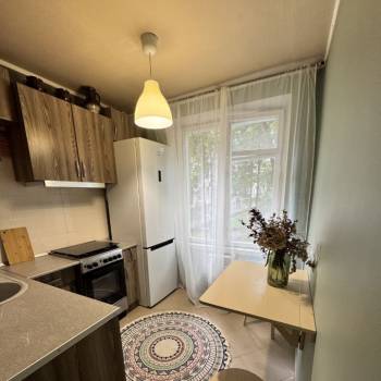 Сдается 1-комнатная квартира, 35 м²