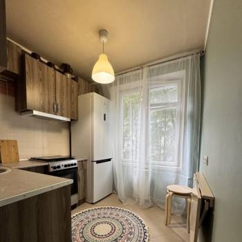 Сдается 1-комнатная квартира, 35 м²