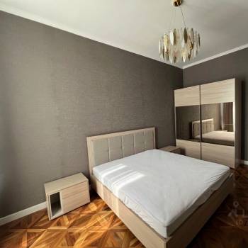 Сдается 2-х комнатная квартира, 70 м²