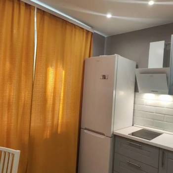 Продается 1-комнатная квартира, 38 м²