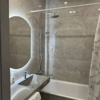 Продается 1-комнатная квартира, 37 м²