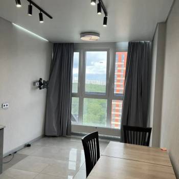 Продается 1-комнатная квартира, 37 м²