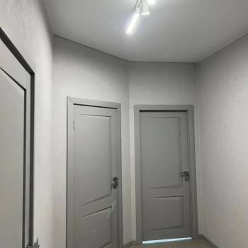 Продается 1-комнатная квартира, 37 м²
