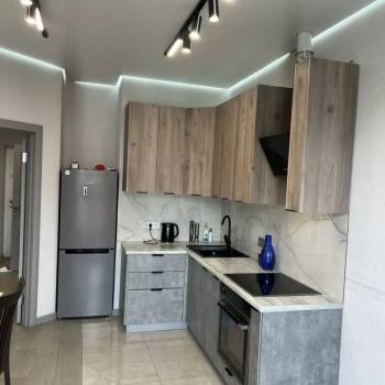 Продается 1-комнатная квартира, 37 м²