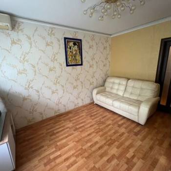 Сдается 2-х комнатная квартира, 42 м²