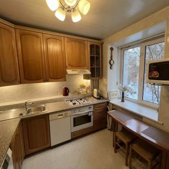 Сдается 2-х комнатная квартира, 42 м²