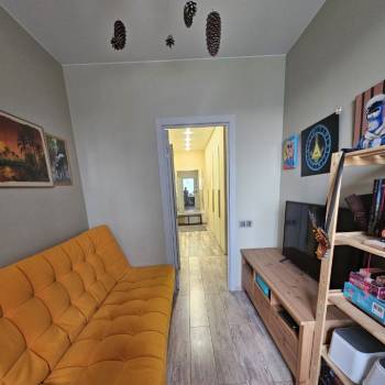 Сдается Многокомнатная квартира, 56 м²