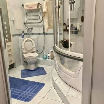 Продается 1-комнатная квартира, 45 м²