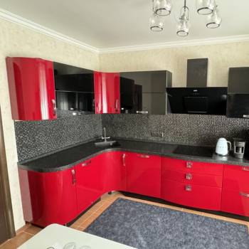 Продается 2-х комнатная квартира, 56 м²