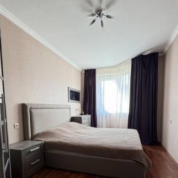 Продается 2-х комнатная квартира, 56 м²
