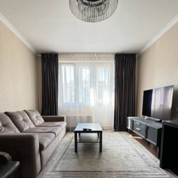 Продается 2-х комнатная квартира, 56 м²