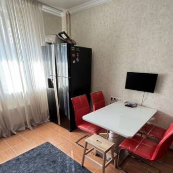 Продается 2-х комнатная квартира, 56 м²