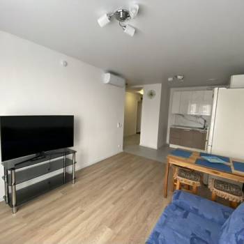 Сдается 1-комнатная квартира, 52,1 м²