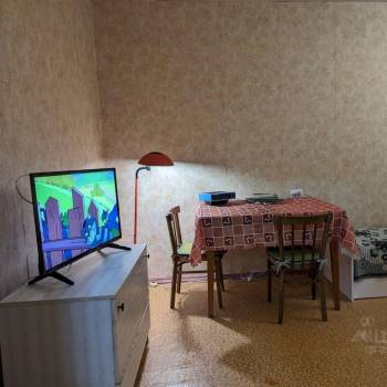 Продается 1-комнатная квартира, 32 м²
