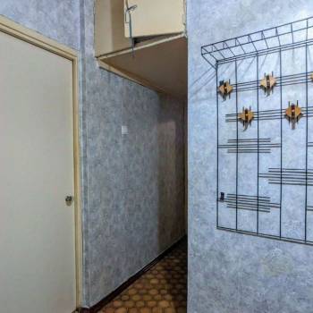 Продается 1-комнатная квартира, 32 м²