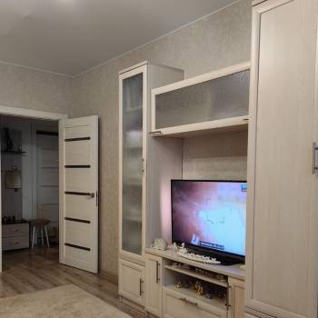 Продается 1-комнатная квартира, 39,8 м²