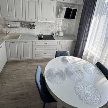 Сдается 2-х комнатная квартира, 67 м²