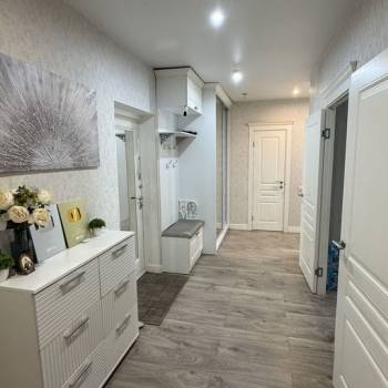 Сдается 2-х комнатная квартира, 67 м²