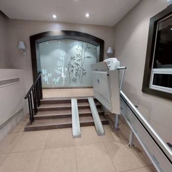 Продается 1-комнатная квартира, 38 м²