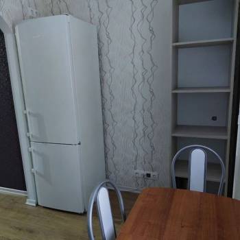 Продается 1-комнатная квартира, 38 м²