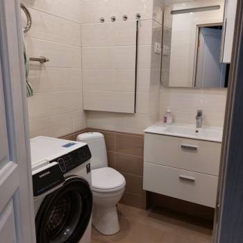 Продается 1-комнатная квартира, 38 м²