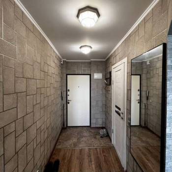Продается 1-комнатная квартира, 40,9 м²