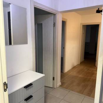 Сдается Многокомнатная квартира, 64,4 м²