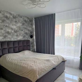 Продается Многокомнатная квартира, 108 м²