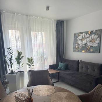 Продается Многокомнатная квартира, 108 м²