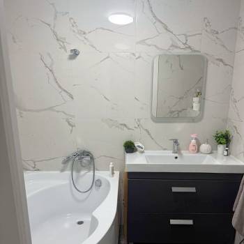 Продается Многокомнатная квартира, 108 м²