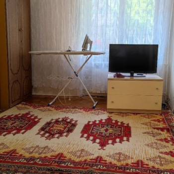 Продается 1-комнатная квартира, 30 м²